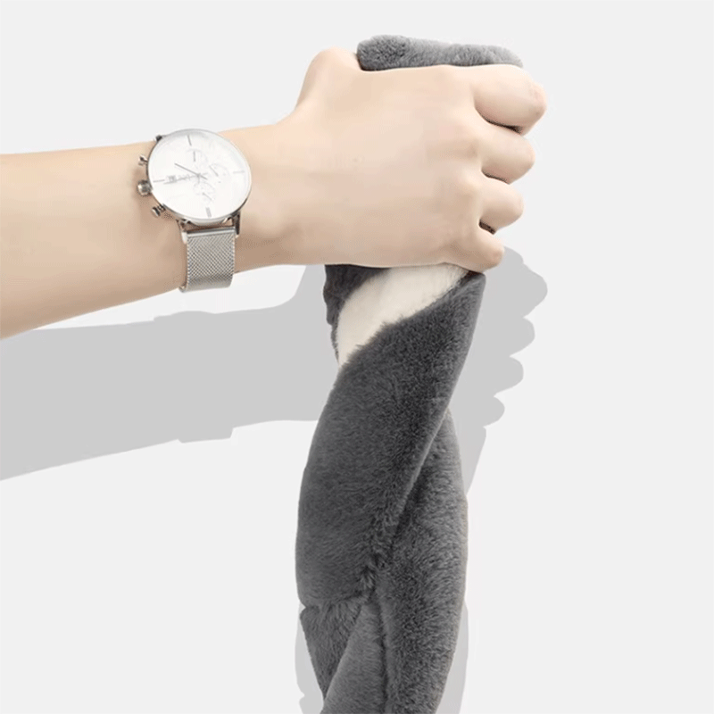 Tesla Model 3/Y Fluffy Steering Wheel Cover, Warm Plush Winter Grip