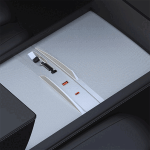 Tesla Model 3 Highland / Model Y Juniper USB Hub, 3-Port Fast-Charge Center Console Dock